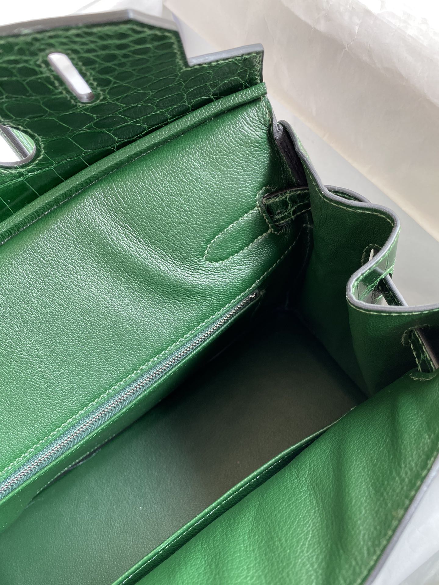 Hermes Birkin 30CM Handmade Bag In Green Crocodile Niloticus Shiny Skin